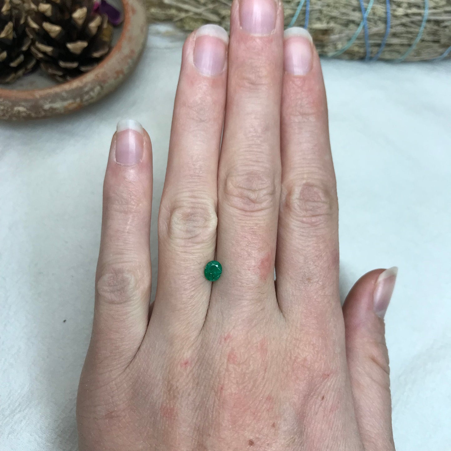 0.50 ct Natural Emerald 5.5x4.5mm Oval Cut Faceted Gem Precious Gemstone Loose Recycled Gemstone