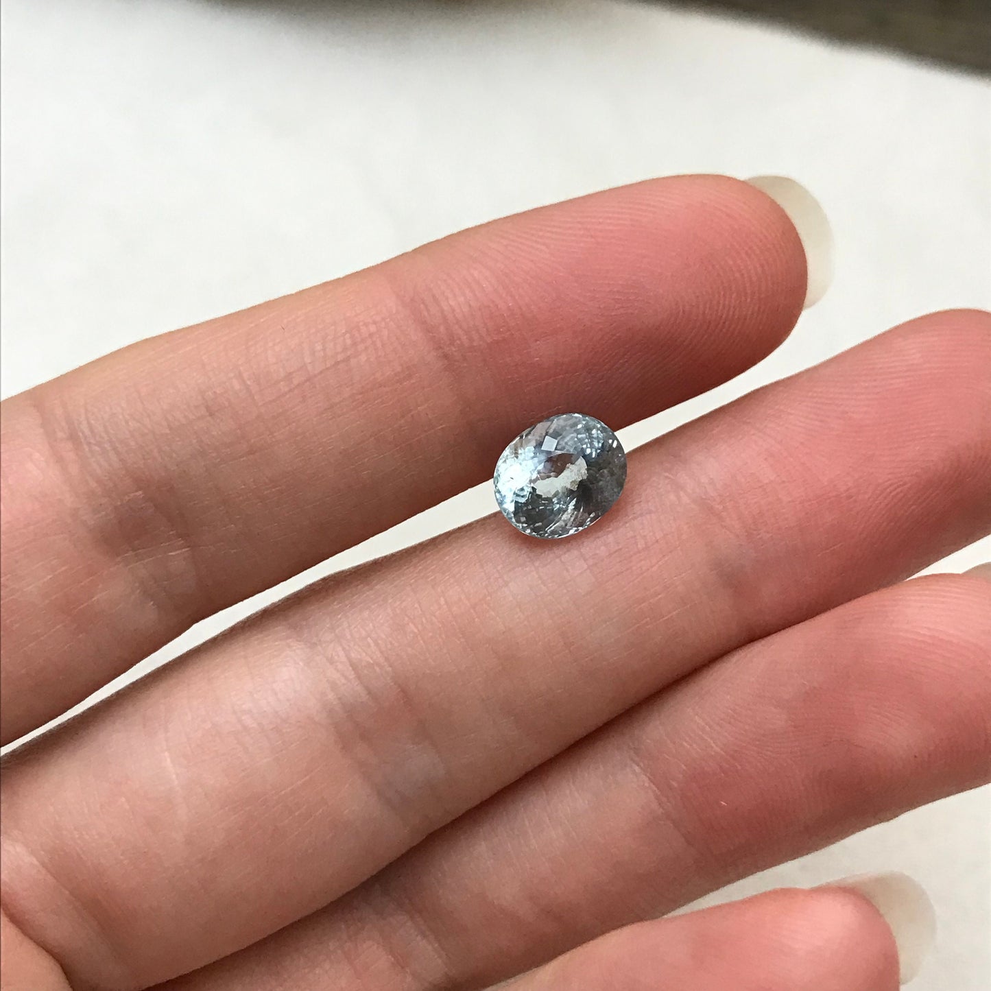 Aquamarine 2 carat 8.4x7mm Oval Cut Natural Aquamarine, Faceted Loose Gem Unmounted Gemstone, FlowingGems 8.5x7mm