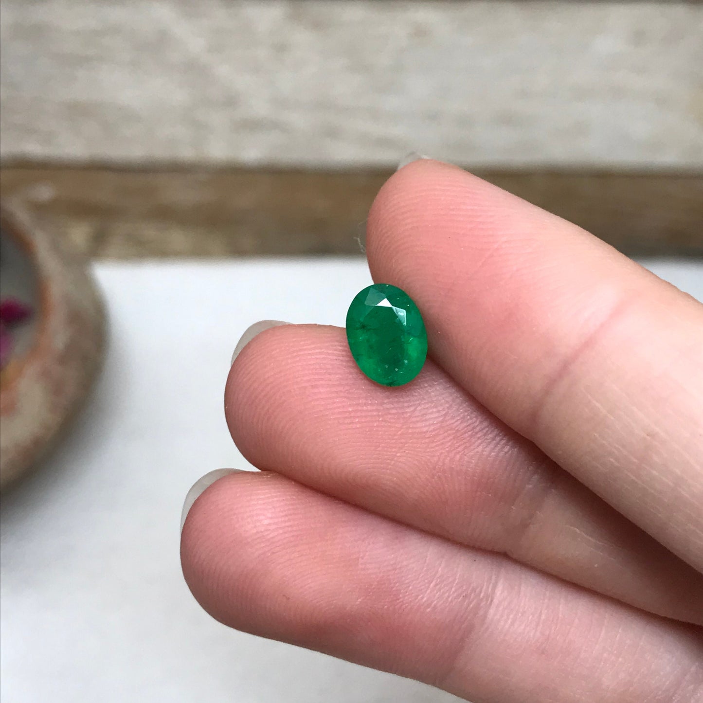 1.20 ct Natural Emerald 8x6mm Oval Cut Faceted Gem Precious Gemstone Loose Recycled Gemstone, Green Emerald