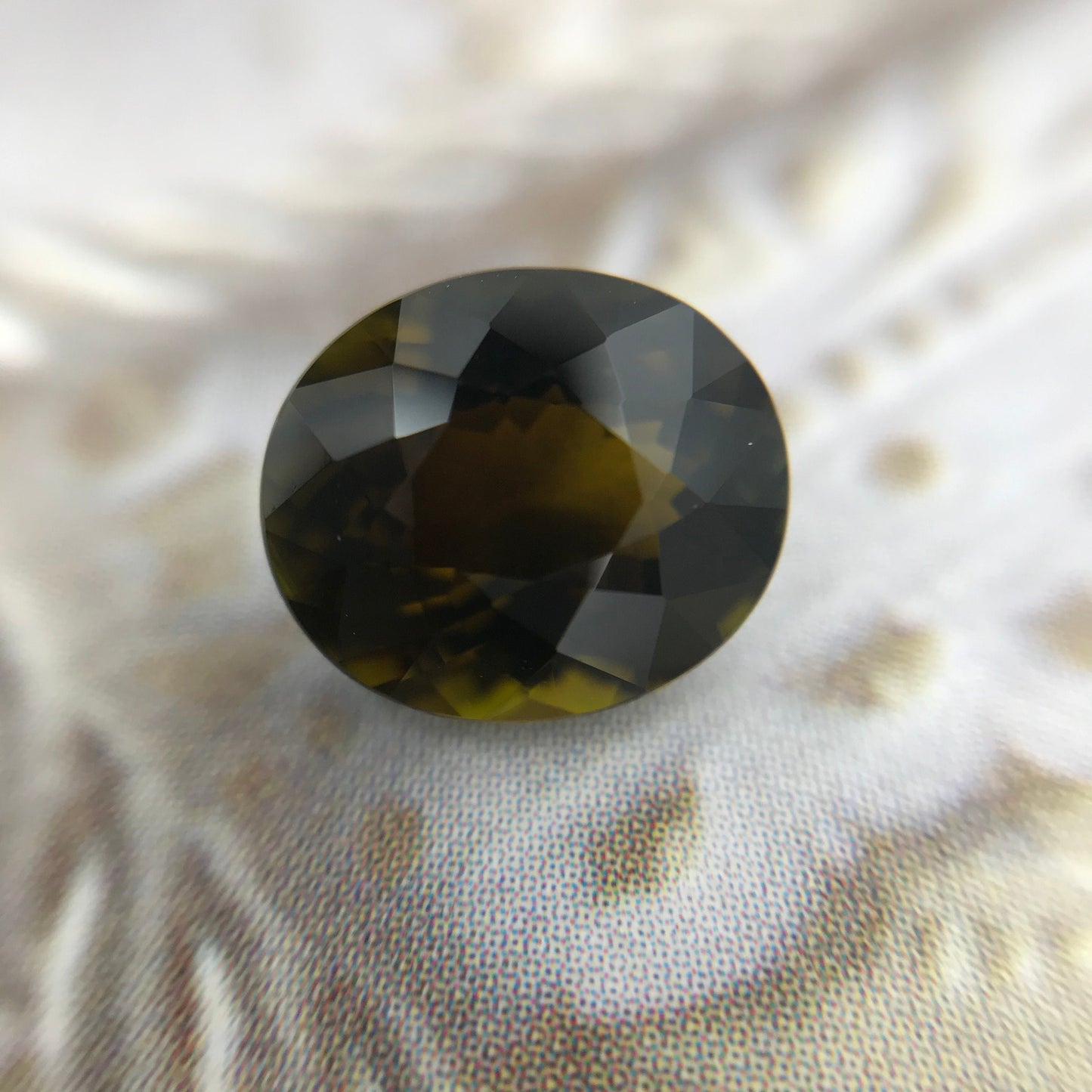 Natural Greenish Yellow Tourmaline 2.14 carats 8.7x7.5mm Oval Cut, Natural Faceted Unmounted loose gemstone