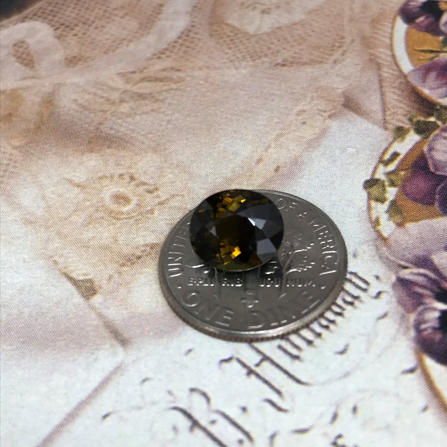 Natural Greenish Yellow Tourmaline 2.14 carats 8.7x7.5mm Oval Cut, Natural Faceted Unmounted loose gemstone