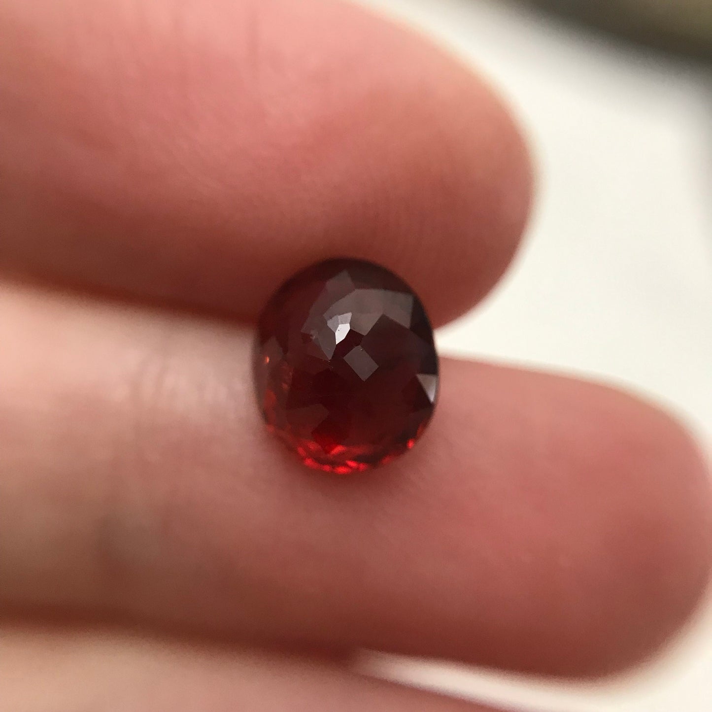 Rhodolite Pyrope Garnet 2.73 Carat 8.5x7.4mm Portuguese Oval Gemstone, Red to Purplish Red, Faceted Loose Unmounted Gem