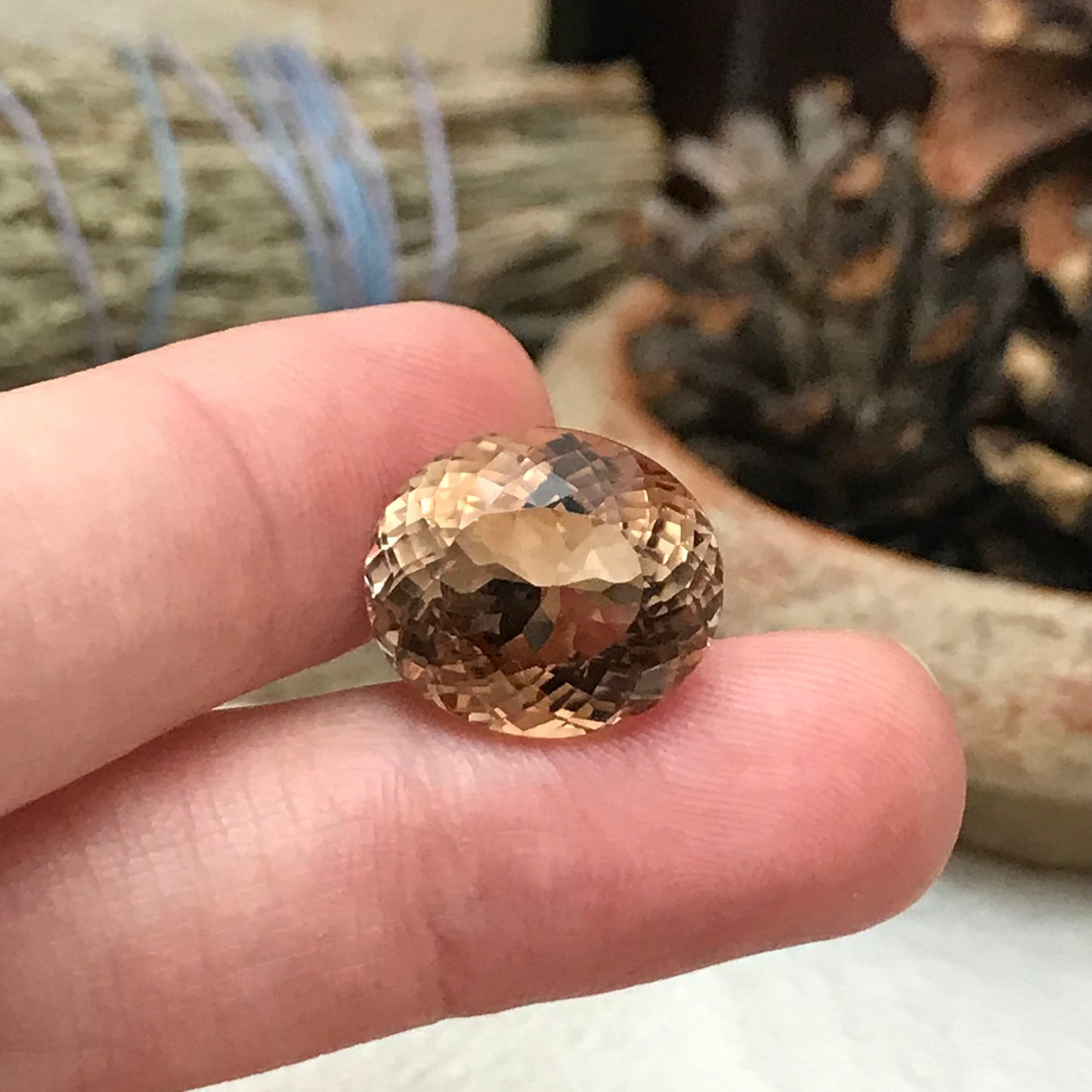 15.57 carat Natural Brown Topaz 15.5x13.5mm Oval Cut Faceted Gemstone, Large Stone Loose Smokey Topaz, Golden Brown