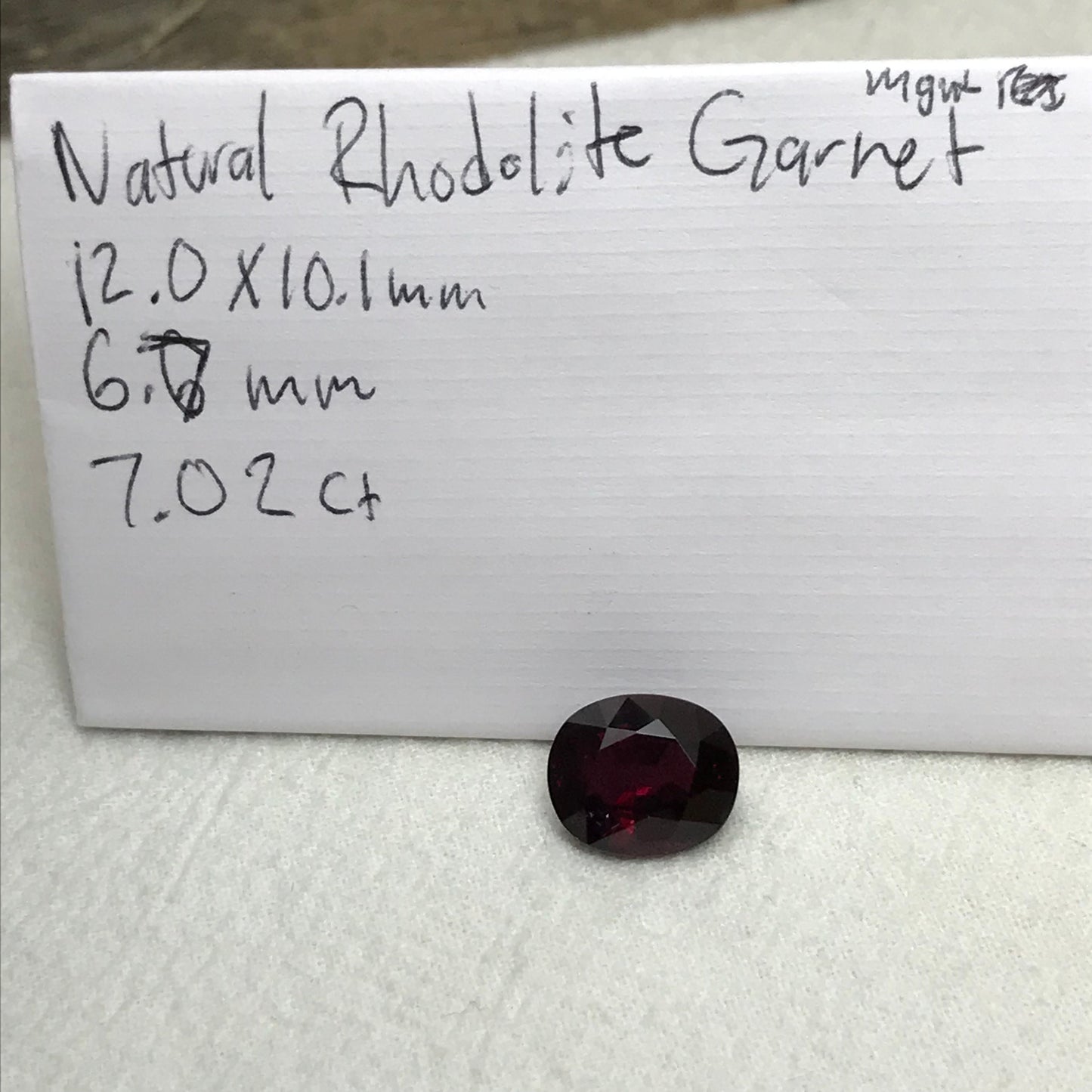 7 ct Natural Rhodolite Garnet, 12x10mm Red Garnet, Faceted Oval Cut Raspberry Garnet, Gem with Rutile Incusions,