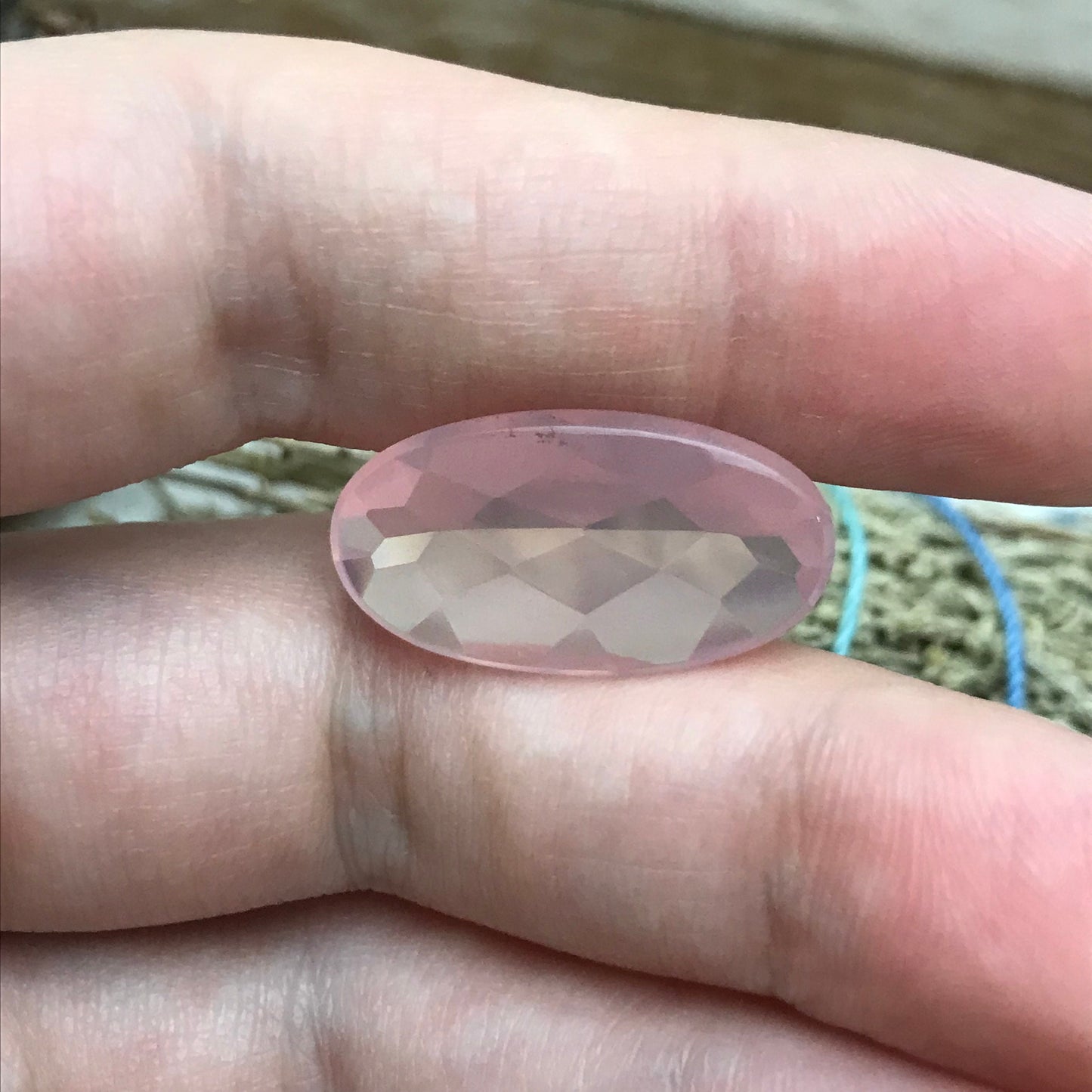 10 ct Rose Quartz, 22x12mm Oval, Light Pink, Unique Oval Cut Quartz Loose Gem Pretty Cut Gemstones Faceted Stone