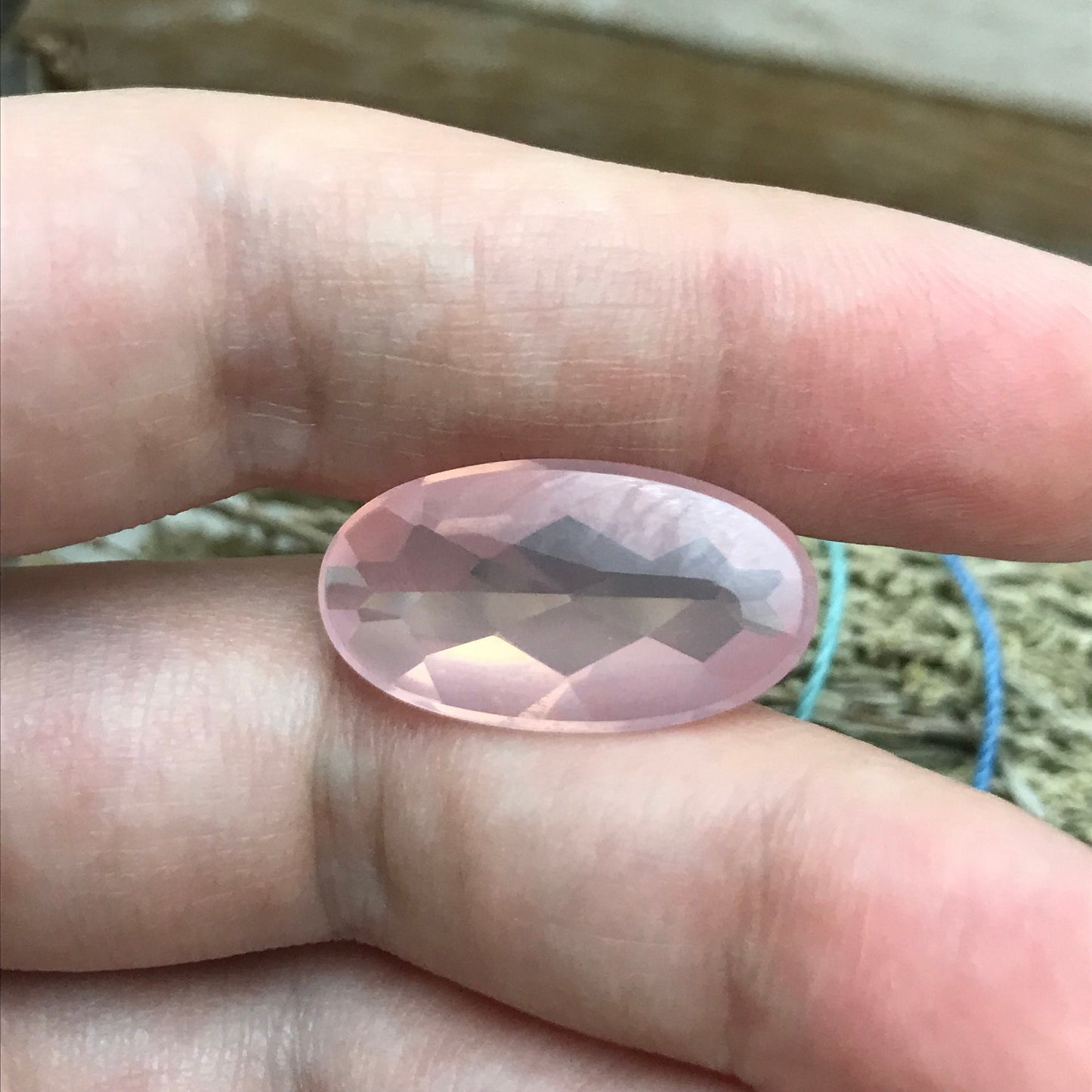 10 ct Rose Quartz, 22x12mm Oval, Light Pink, Unique Oval Cut Quartz Loose Gem Pretty Cut Gemstones Faceted Stone