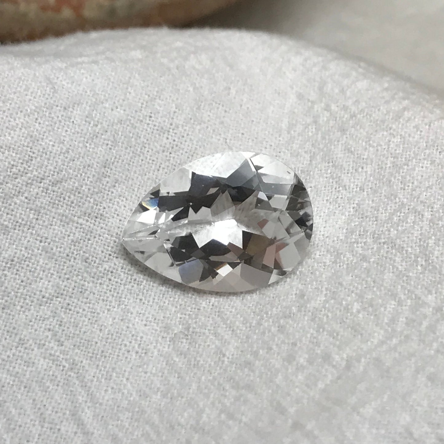 18x13 mm Clear Topaz 13.71 carat, Pear Cut Loose Gem Reclaimed/Recycled Gemstone, Faceted White Topaz