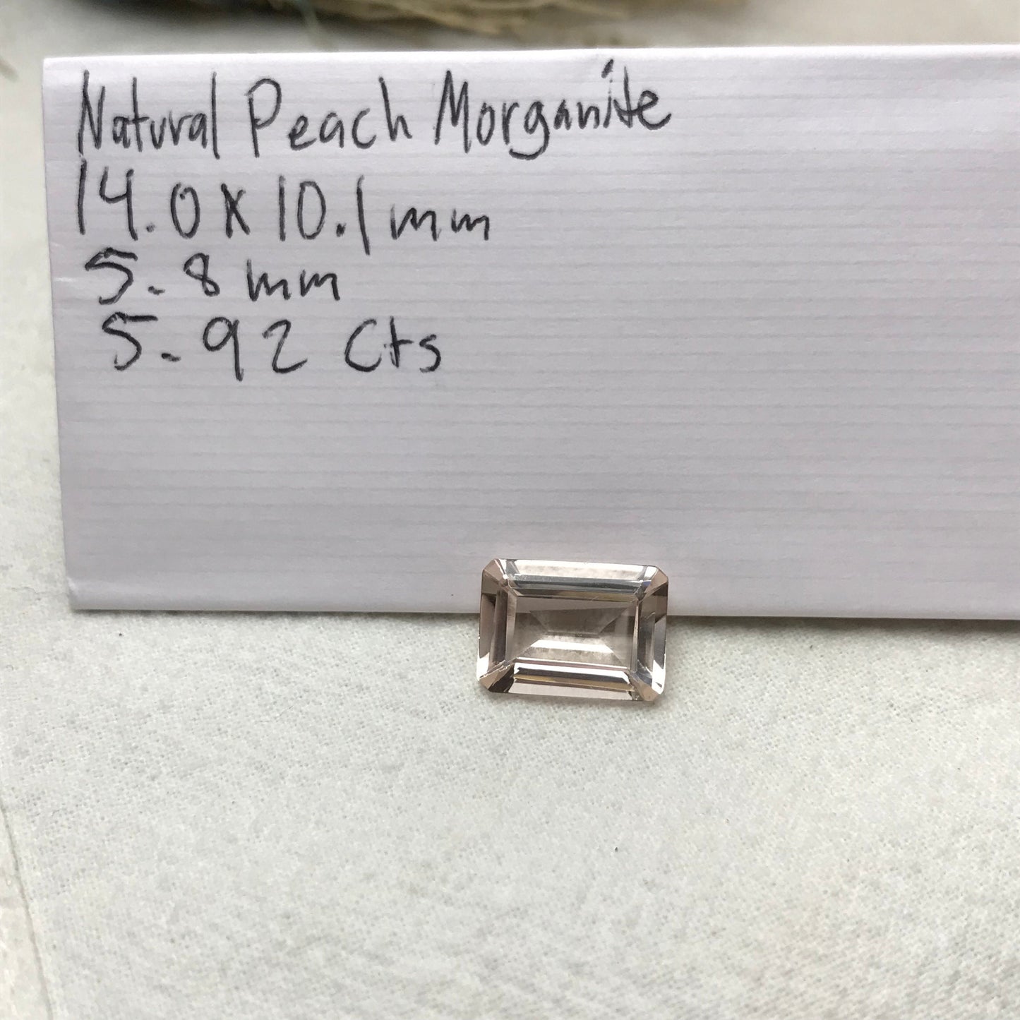 14x10mm Morganite 5.92 Carat Emerald Cut Peachy Pink Loose Gemstone For Engagement Ring