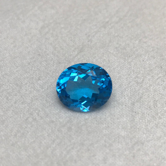 Swiss Blue Topaz 14x12mm Oval Cut Loose Topaz 10 ct Gemstones Bright Blue Topaz Faceted Very Blue Topaz Unmounted December Birthstone