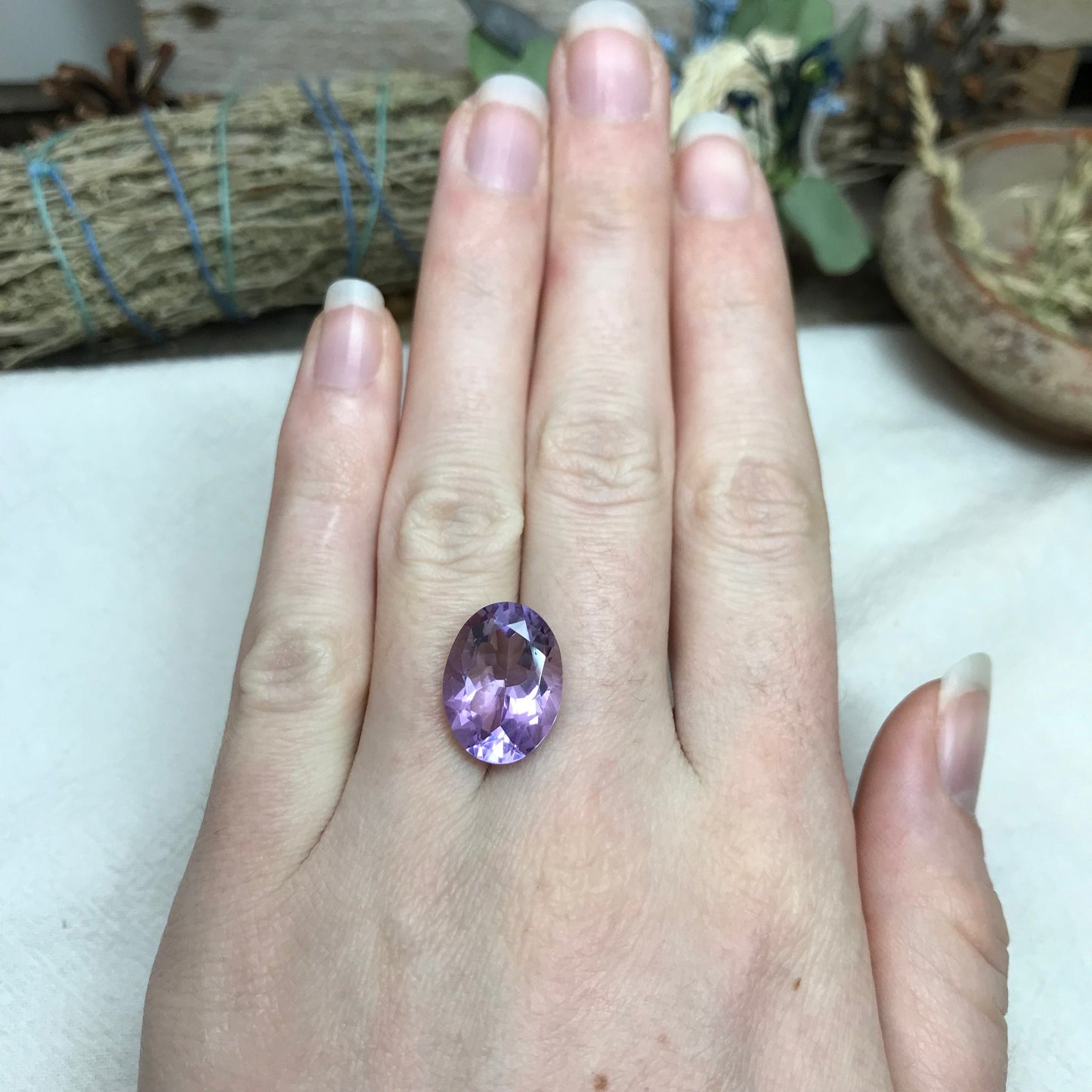 16x12mm  Light Purple Amethyst, Oval, 8.20 carat Loose Gem Reclaimed/Recycled Gemstone Faceted for Jewelry setting, February Birthstone