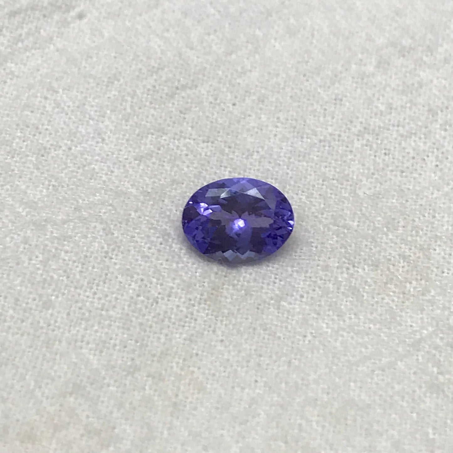 1.55 ct Natural Tanzanite 8.5x6.5mm Oval Bluish Violet Genuine Gemstone Loose Gem or faceted stone  Bluish Purple