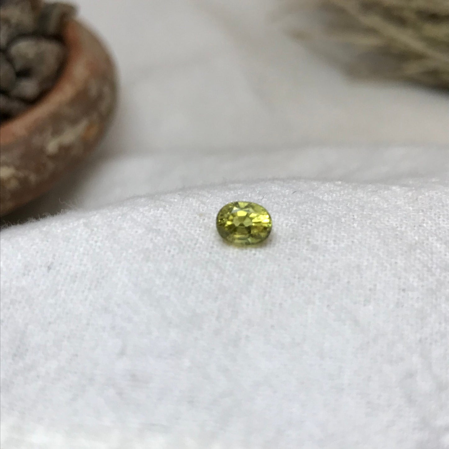 Natural Yellow Sapphire 5x4mm 0.57 Carats Oval Cut Corundum Faceted Loose  Gemstone, Heated Sapphire
