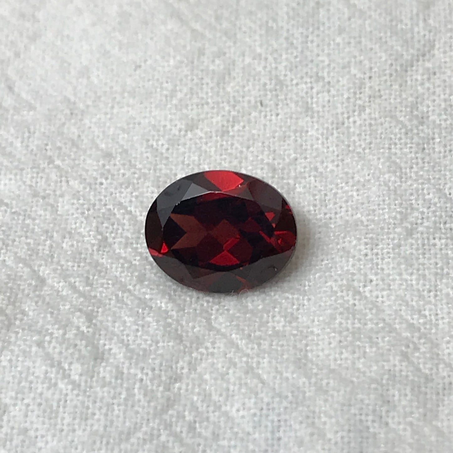 10x8mm Natural Red Garnet, 3 carat, Oval Cut, Burgundy Faceted Loose Gemstone, Reclaimed Recycled Gemstone