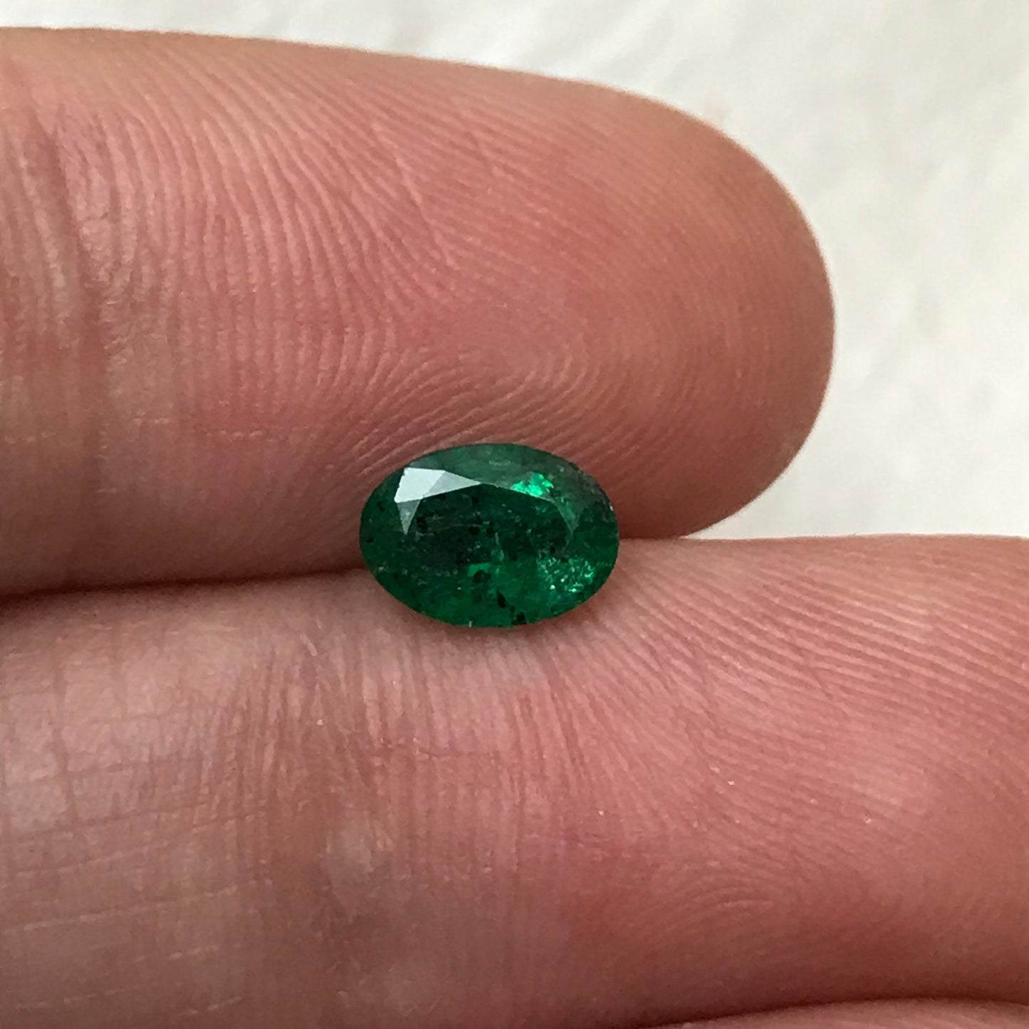 7x5mm Natural Green Emerald 0.70 carat, Oval Cut, Nice Green Emerald, Faceted Loose Gemstone for Jewelry, Excellent Color Emerald