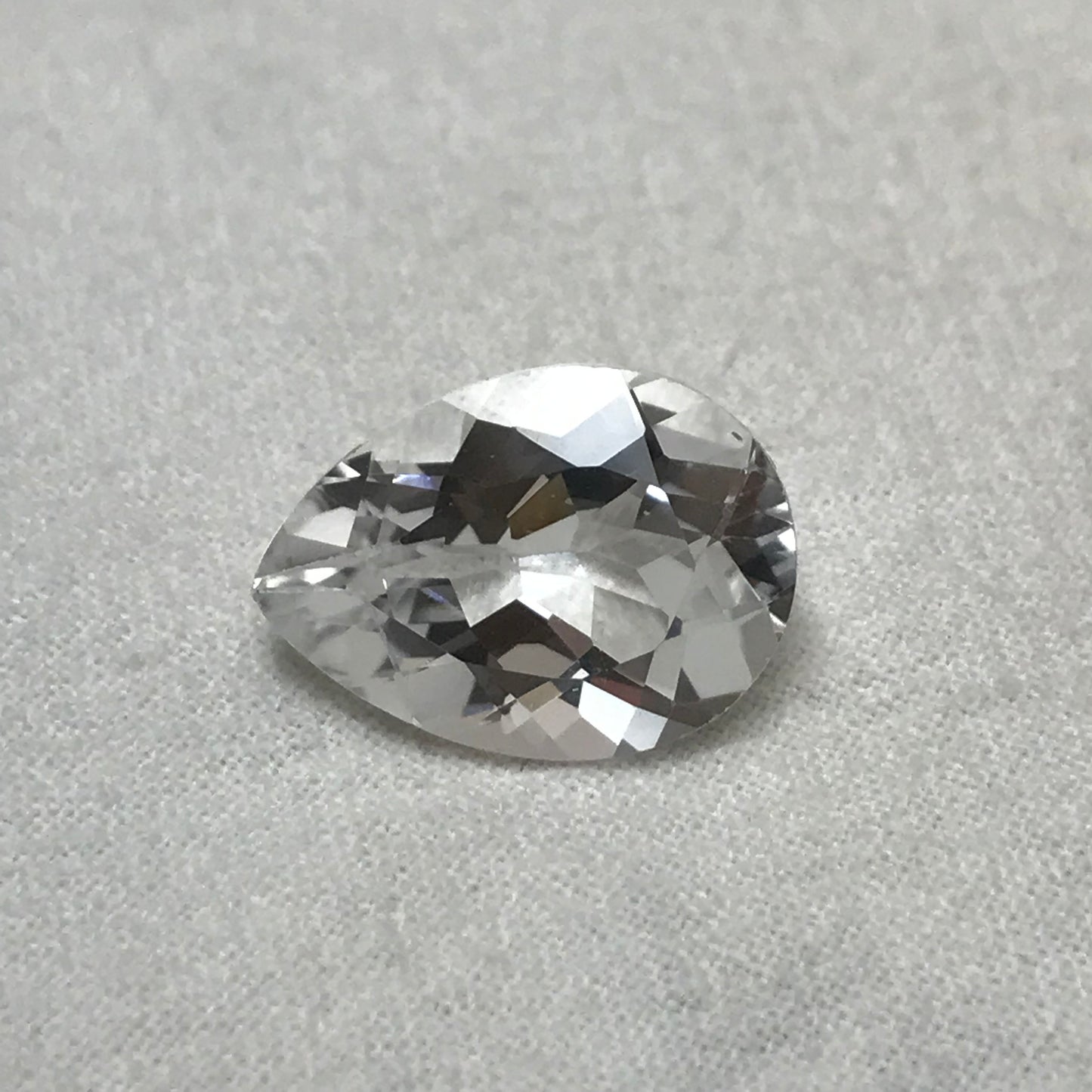 18x13 mm Clear Topaz 13.71 carat, Pear Cut Loose Gem Reclaimed/Recycled Gemstone, Faceted White Topaz