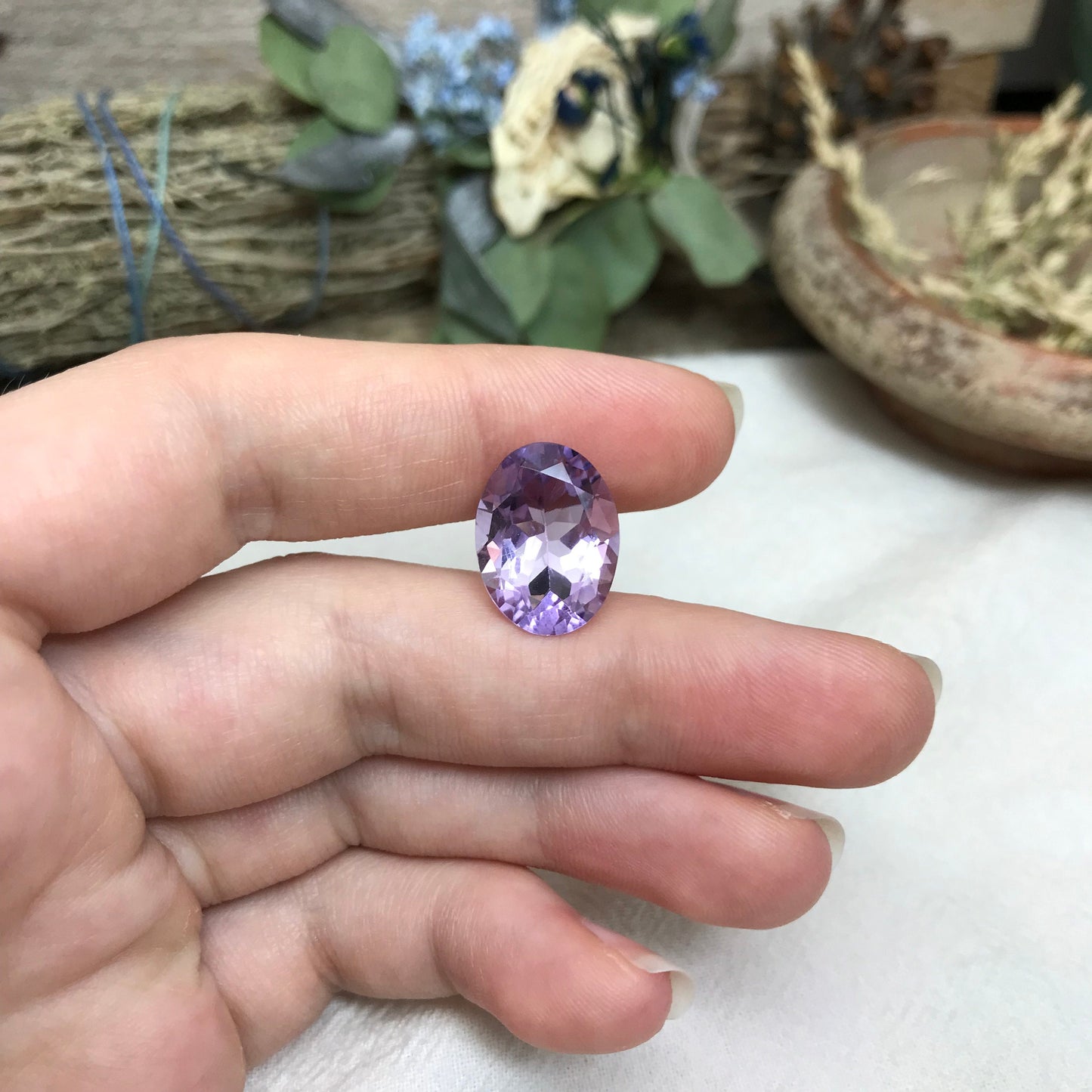 16x12mm  Light Purple Amethyst, Oval, 8.20 carat Loose Gem Reclaimed/Recycled Gemstone Faceted for Jewelry setting, February Birthstone