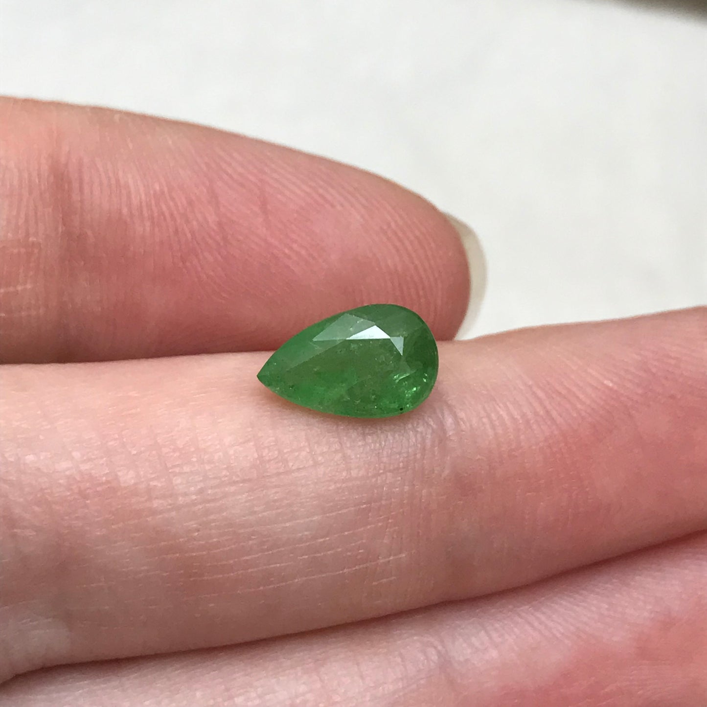2 Ct Natural Green Tsavorite Garnet 9.5x6mm Pear Cut, 1.96 ct, Faceted Loose Unmounted Gemstone for Jewelry, Emerald look a like.