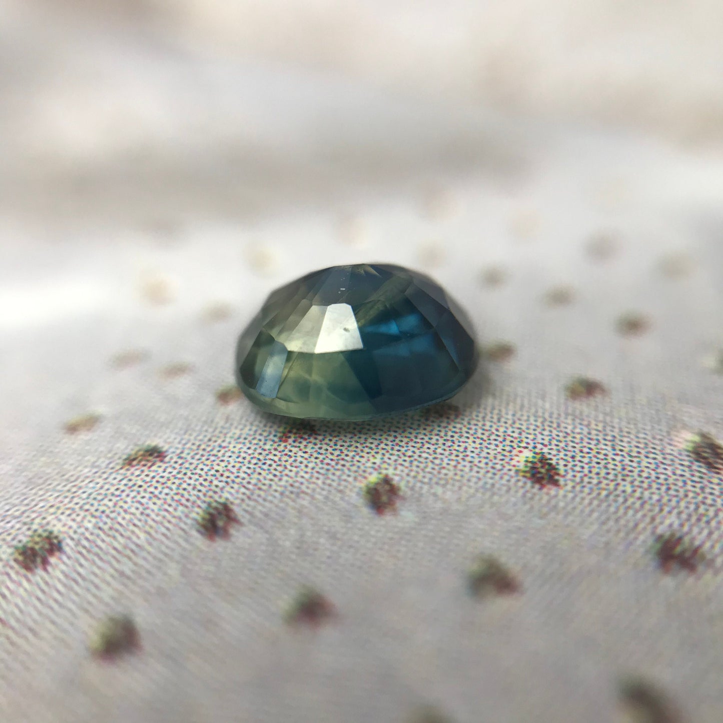 Natural Bi-Color Sapphire 6x5mm Oval Cut 0.93 Carat Corundum Faceted Loose Unmounted Gemstone Earth Mined Gem - US Seller - Peacock Sapphire