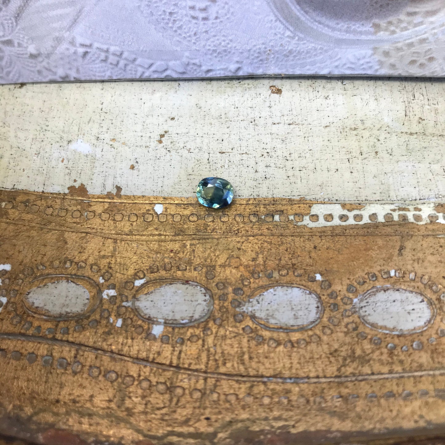 Natural Bi-Color Sapphire 6x5mm Oval Cut 0.93 Carat Corundum Faceted Loose Unmounted Gemstone Earth Mined Gem - US Seller - Peacock Sapphire