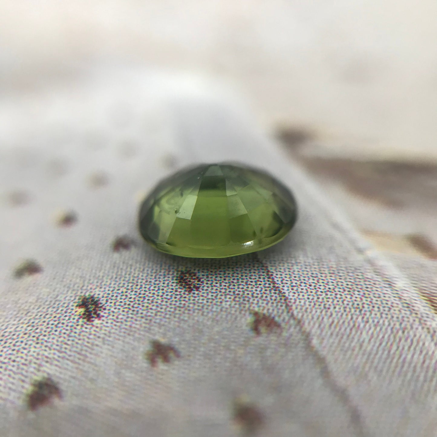 BE Treated Natural Green Sapphire 6.5x5.7mm Oval 1.07 Carat Corundum, BERYLLIUM TREATED, Faceted Loose, Gemstone Earth Mined Gem