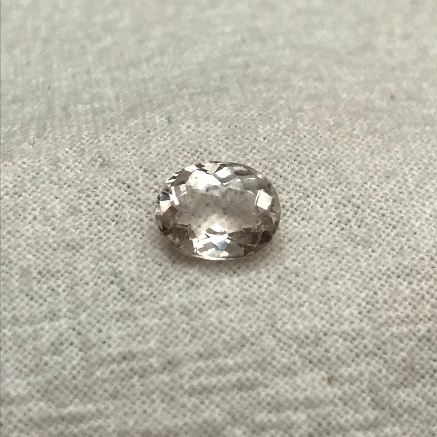 1 carat Morganite 7.5x6 Oval Cut Peach Morganite, Faceted Gem Loose Gemstone, Unmounted Stone