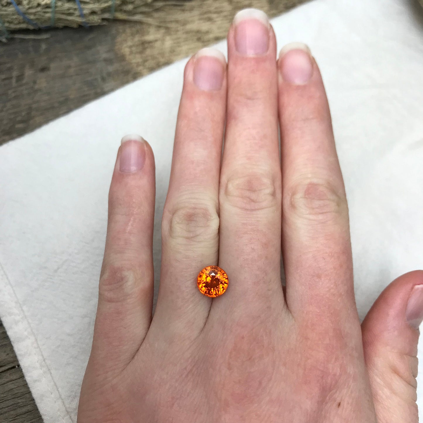 8mm Natural Orange Mandarin Spessartite Garnet 3.30 carat Round Faceted Gemstone Loose Gem Orange Fanta Garnet, Recycled Gems