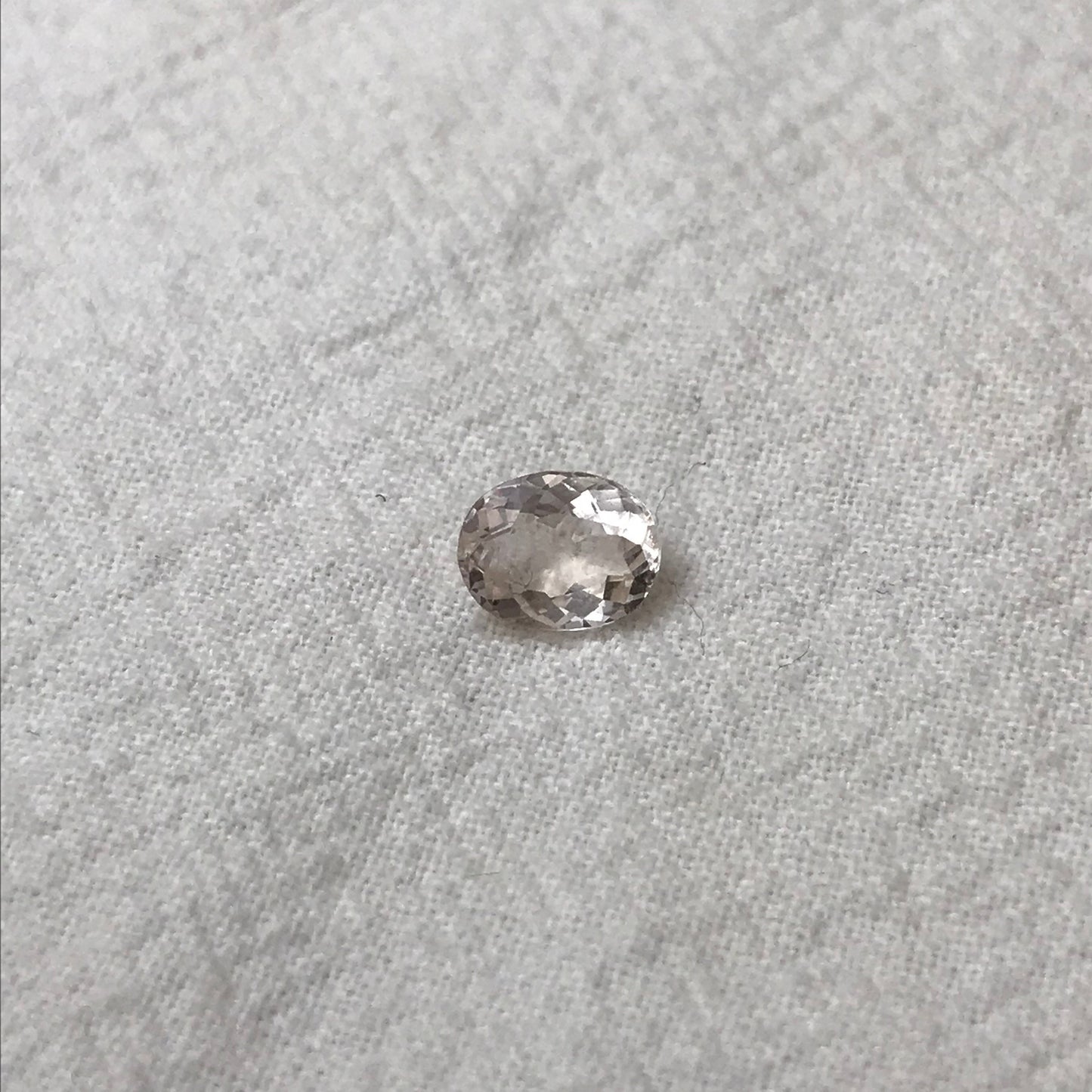 1 carat Morganite 7.5x6 Oval Cut Peach Morganite, Faceted Gem Loose Gemstone, Unmounted Stone