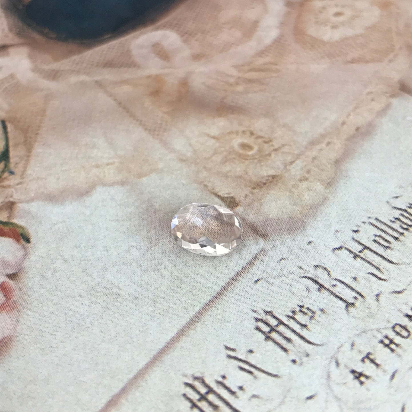 9x7mm Peachy Pink Morganite 1.32 Carat Oval Cut Peach Beryl For Engagement Ring Faceted Gem Loose Gemstone Unmounted Stone