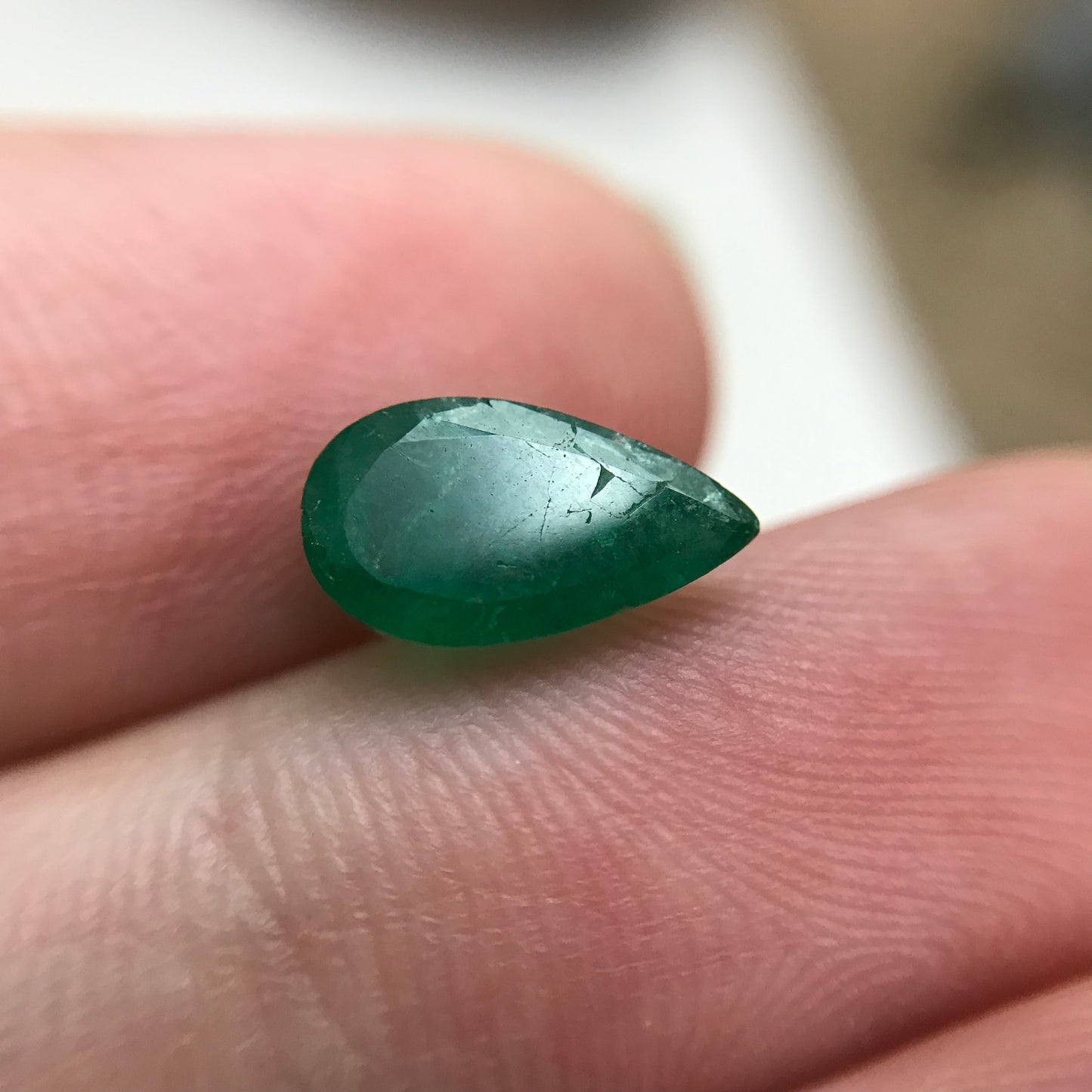1.53 carat Natural Emerald 9.8x5.4mmPear cut, Faceted Loose Green Emerald, 10x5.5mm