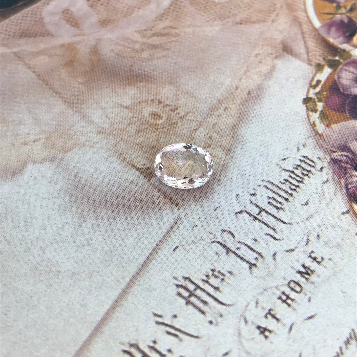 9x7mm Peachy Pink Morganite 1.61 Carat Oval Cut Peach Beryl For Engagement Ring Faceted Gem Loose Gemstone Unmounted Stone