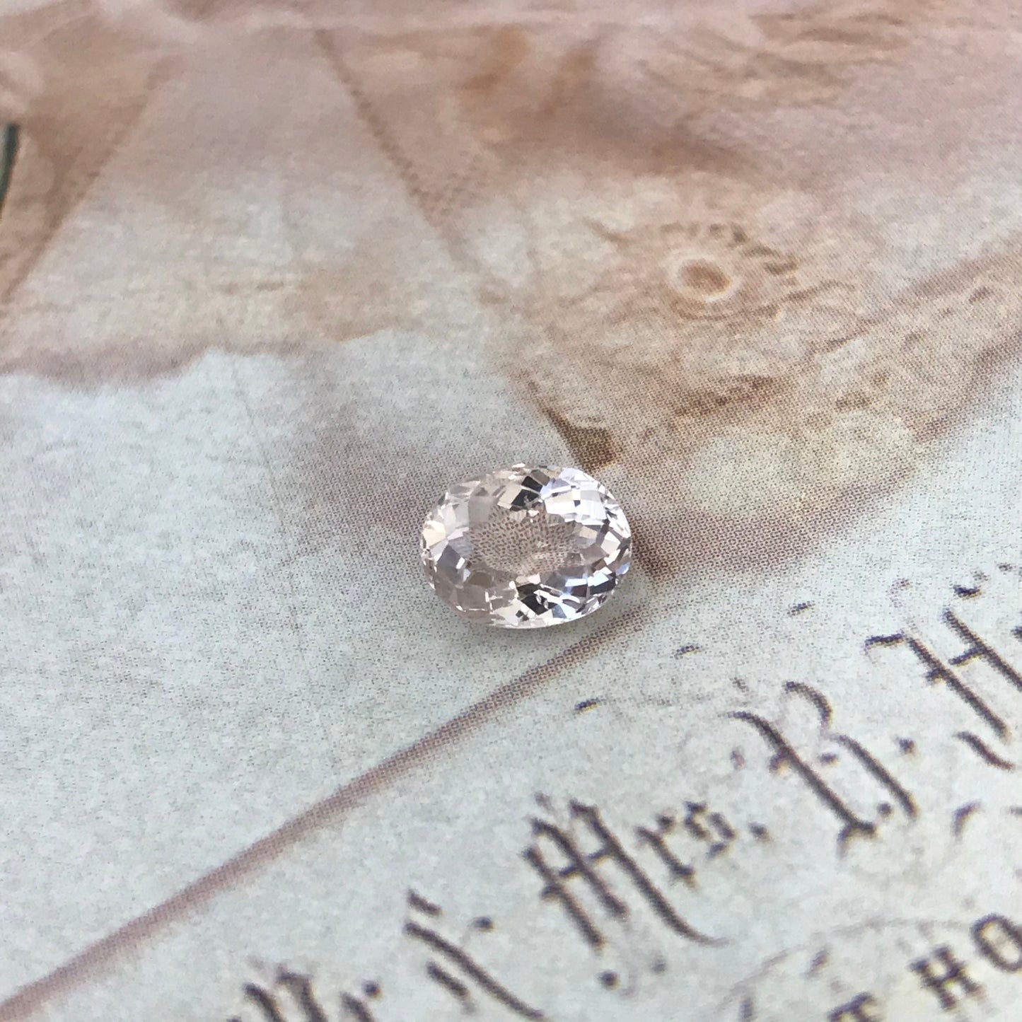 Light Peachy Pink Morganite 1.38 Carat 8x6 mm Oval Cut Morganite, Faceted Loose Beryl Unmounted Gemstone for Jewelry