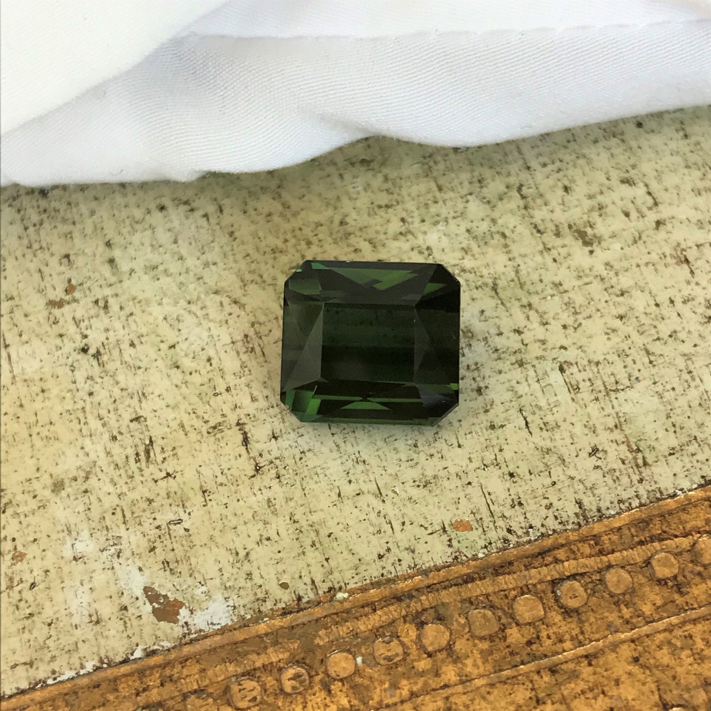 Natural Green Tourmaline 3.92 carat, 9x8mm Octagon Cut Faceted Loose Unmounted Gem Gemstone Earth Mined Genuine