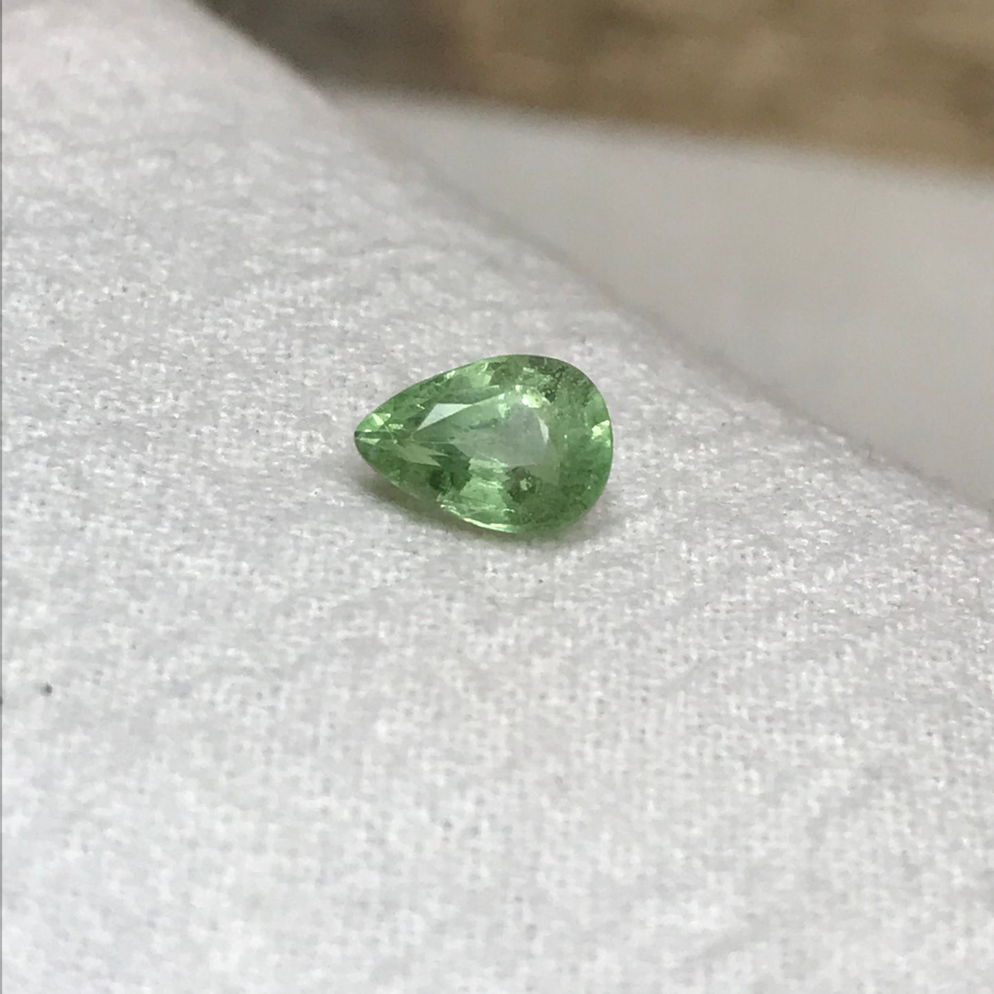 7x5mm Natural Pastel Green Tsavorite Garnet 0.98 carat, Pear Cut, Wholesale Faceted Loose Gemstone for Jewelry, Mint Green, 1 Ct