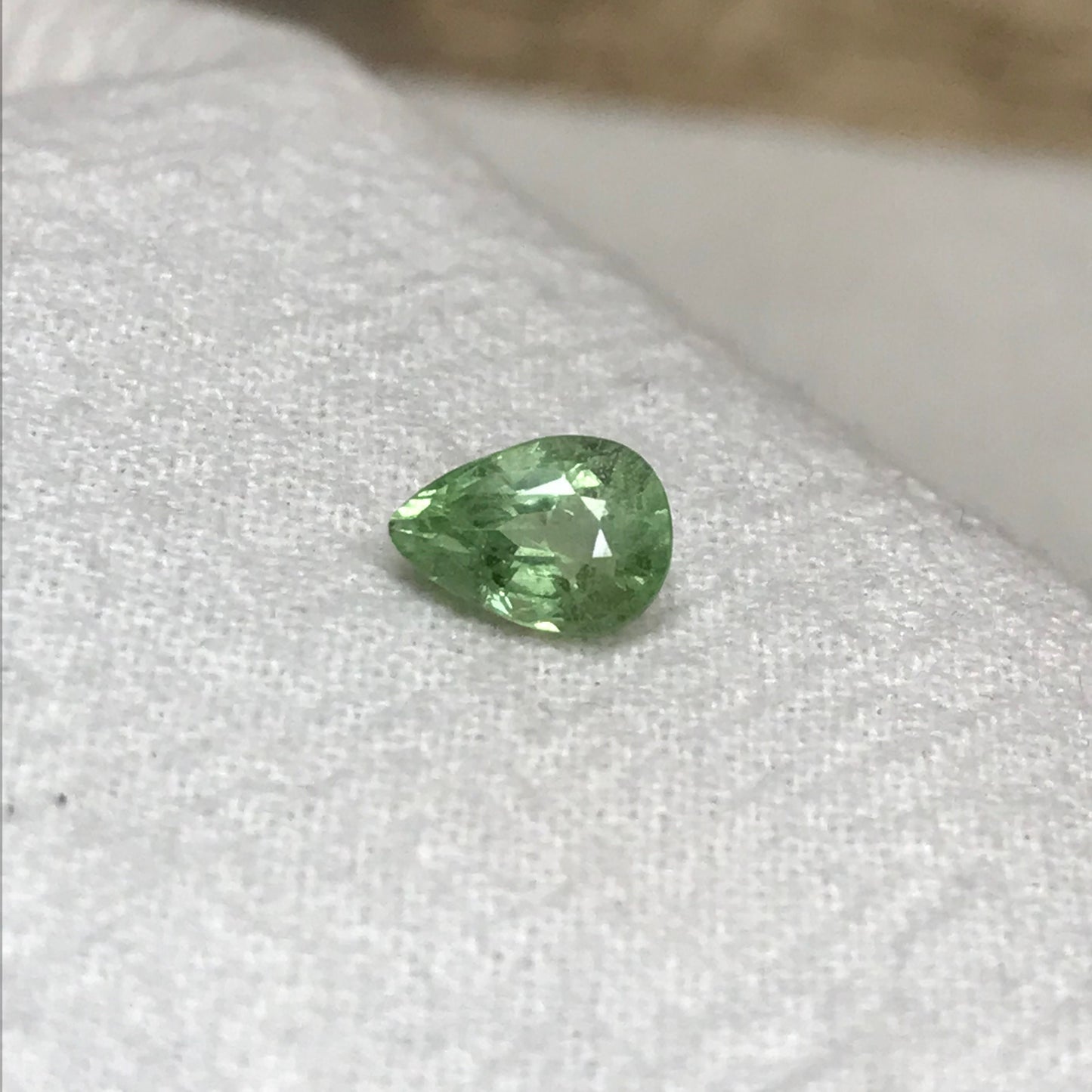 7x5mm Natural Pastel Green Tsavorite Garnet 0.98 carat, Pear Cut, Wholesale Faceted Loose Gemstone for Jewelry, Mint Green, 1 Ct
