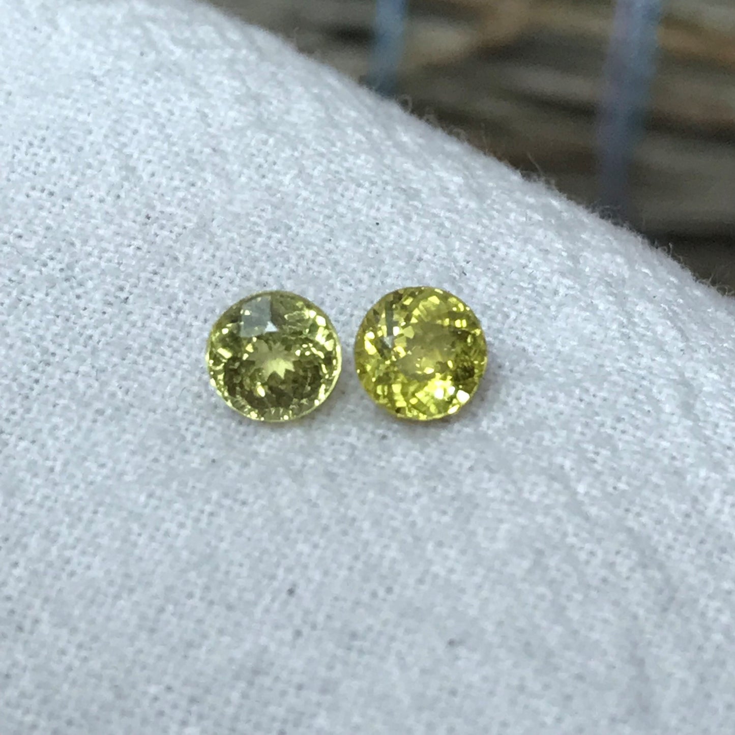 2 Natural Yellow Grossular Garnets 4.5mm 1 Carat Total, Round Faceted Gemstone Loose Gem, Yellow Garnet, Hessonite Garnet