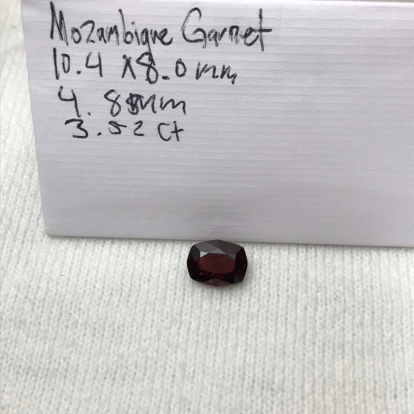 Natural Deep Red Garnet, 3.52 carat, 10.4x8mm Oval Cut, Included Faceted Loose Gemstone, 10.5x8mm