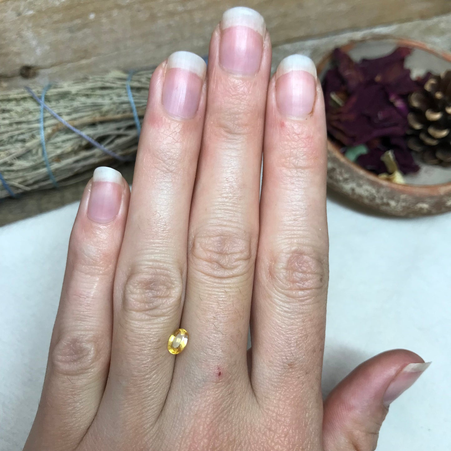 Natural Yellow Sapphire 0.67 Carat 5.8x4.1mm Oval Cut, Beryllium Treated Sapphire, Faceted Loose Gemstone, BE Treated