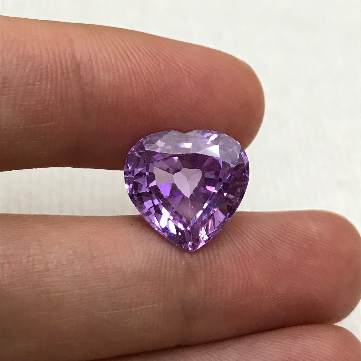 15.68 Ct Purple Cubic Zirconia, 13.6x13.3mm Heart cut CZ, Loose Faceted Loose Diamond Simulant, Pinkish Purple 13.5mm CZ