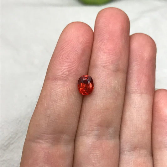 Natural Mandarin Spessartite Garnet 1.93 carats, 7.3x5.8mm Orange Red Faceted Garnet
