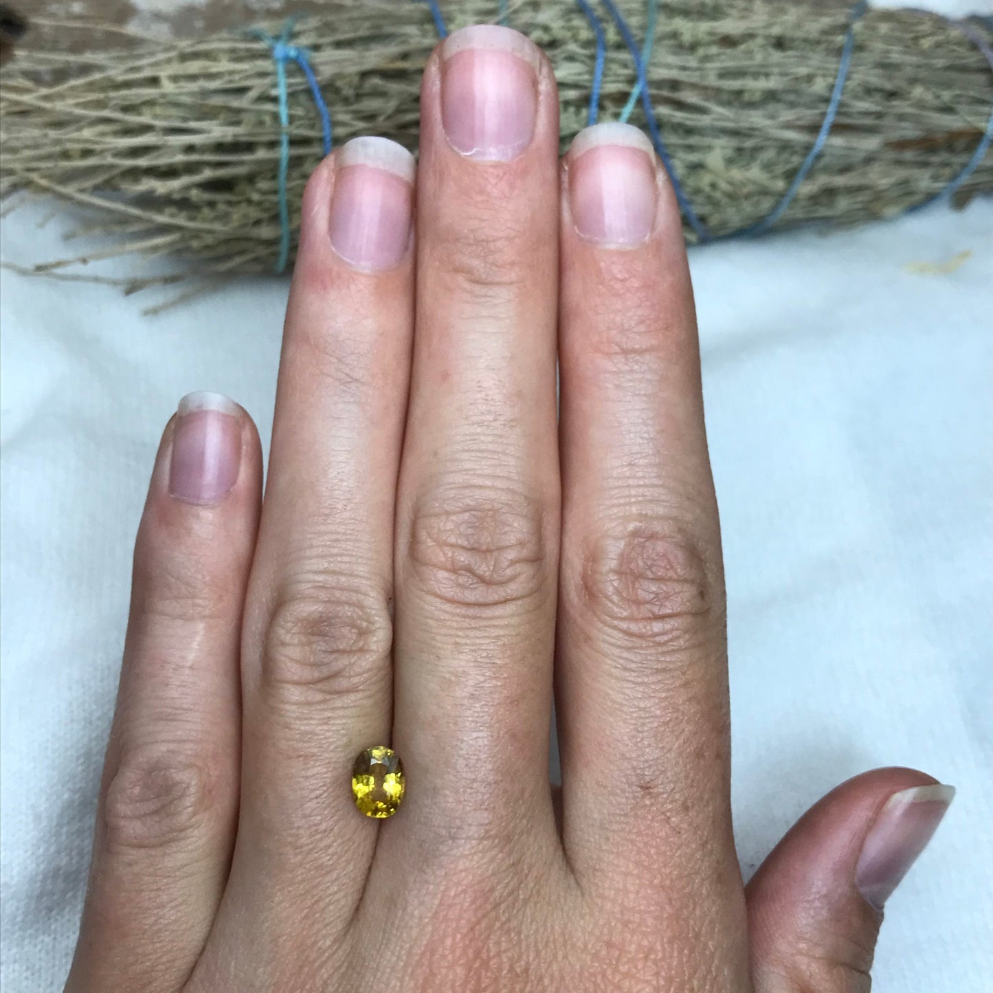 Natural Yellow Sapphire 1.26 carat 6.8x5.2mm Oval Cut Beryllium Treated Sapphire, Faceted Loose Gemstone, BE Treated