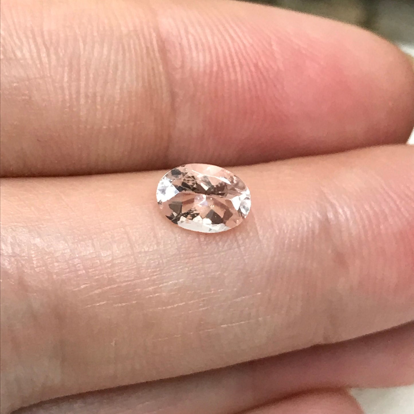 Peachy Pink Morganite 0.70 Carat 7x5mm Oval Cut, Faceted Loose Gemstone