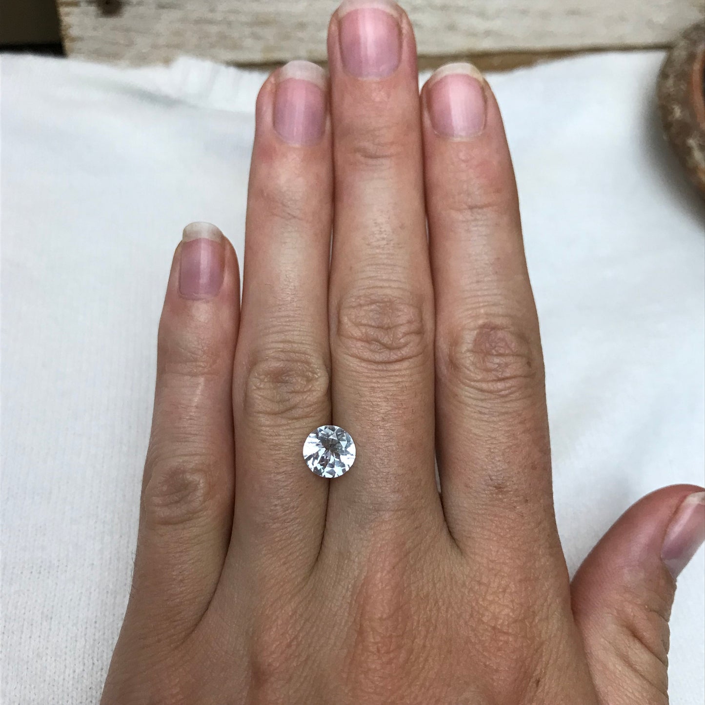 8mm Natural Light Aquamarine Round 1.35 carats, Loose Gemstone Unmounted Birthstone, Faceted Gem, 7.8mm