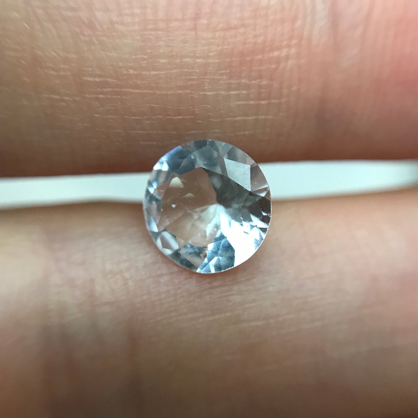 8mm Natural Light Aquamarine Round 1.35 carats, Loose Gemstone Unmounted Birthstone, Faceted Gem, 7.8mm