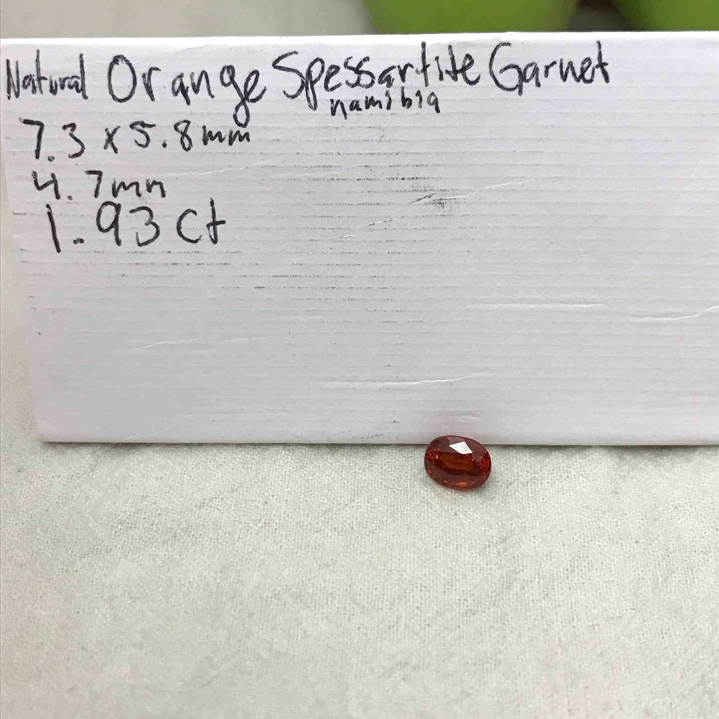Natural Mandarin Spessartite Garnet 1.93 carats, 7.3x5.8mm Orange Red Faceted Garnet
