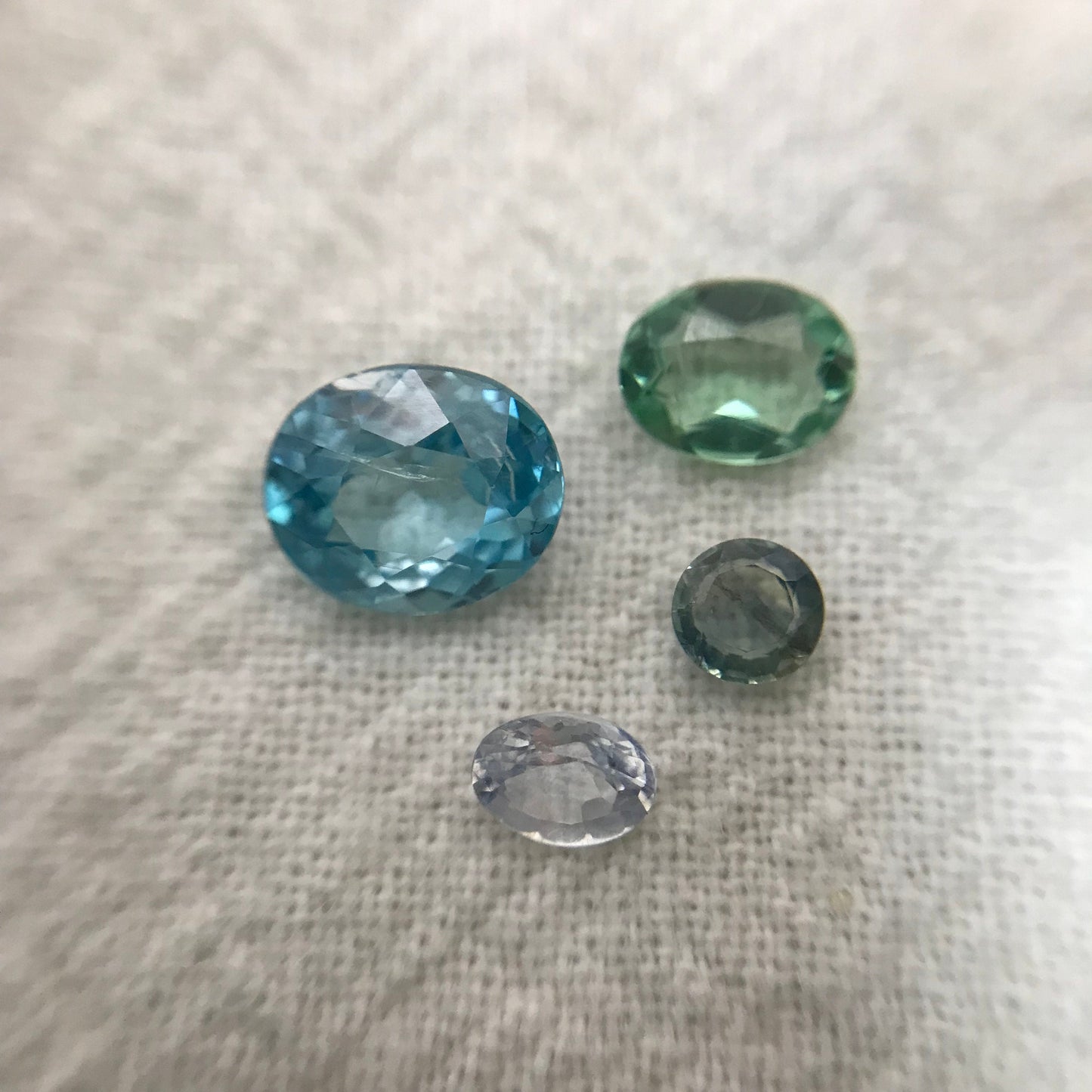 4 Blue Green Gemstones, 1.57 ct Blue Zircon, Green Apatite, Heated Light Blue Sapphire and Blue Green Sapphire, Ocean Asorment of Gems