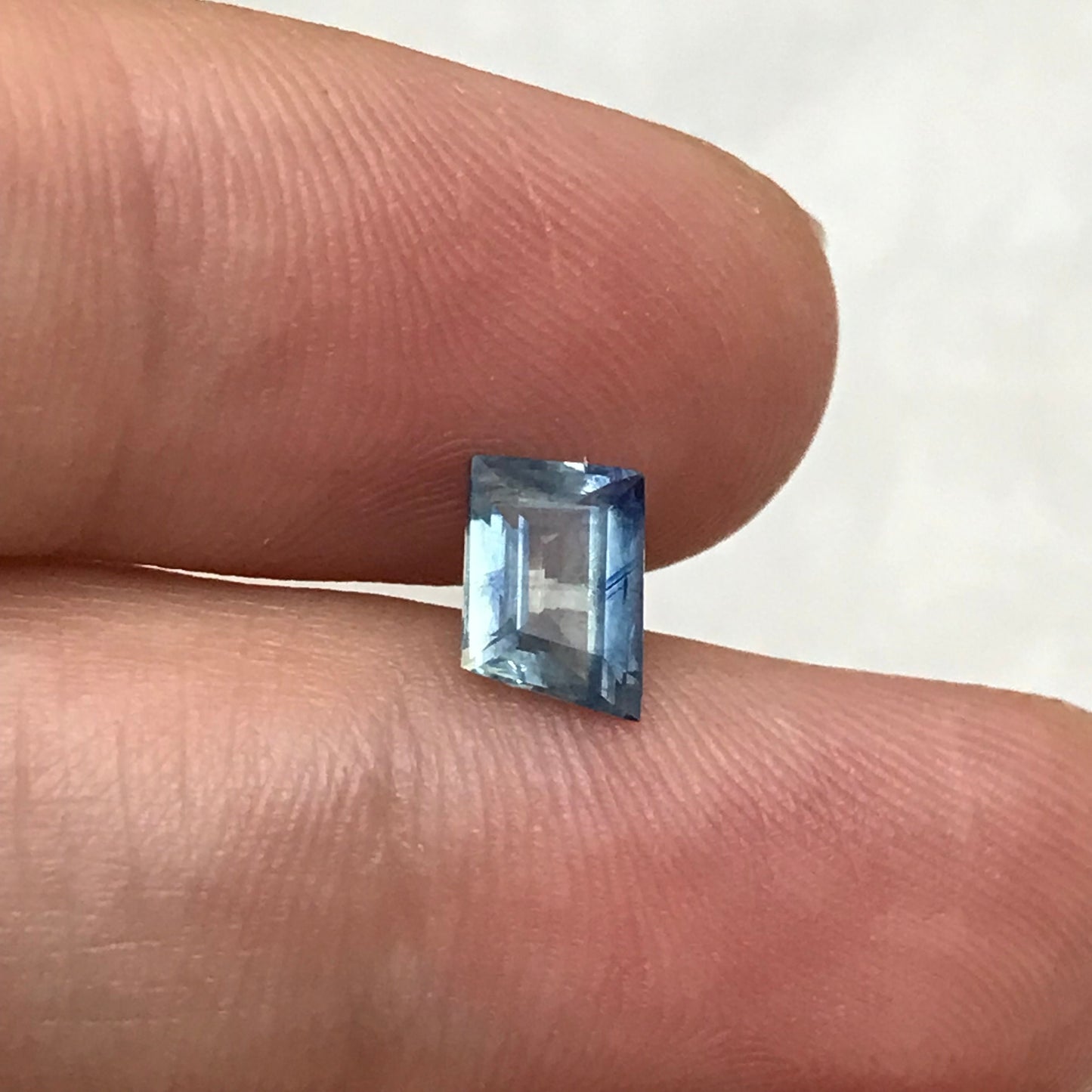 7x5mm Natural Light Blue Whistle Cut Sapphire 1.20 carat Loose Faceted Gemstone Bi-Color Light/Medium Blue Sapphire