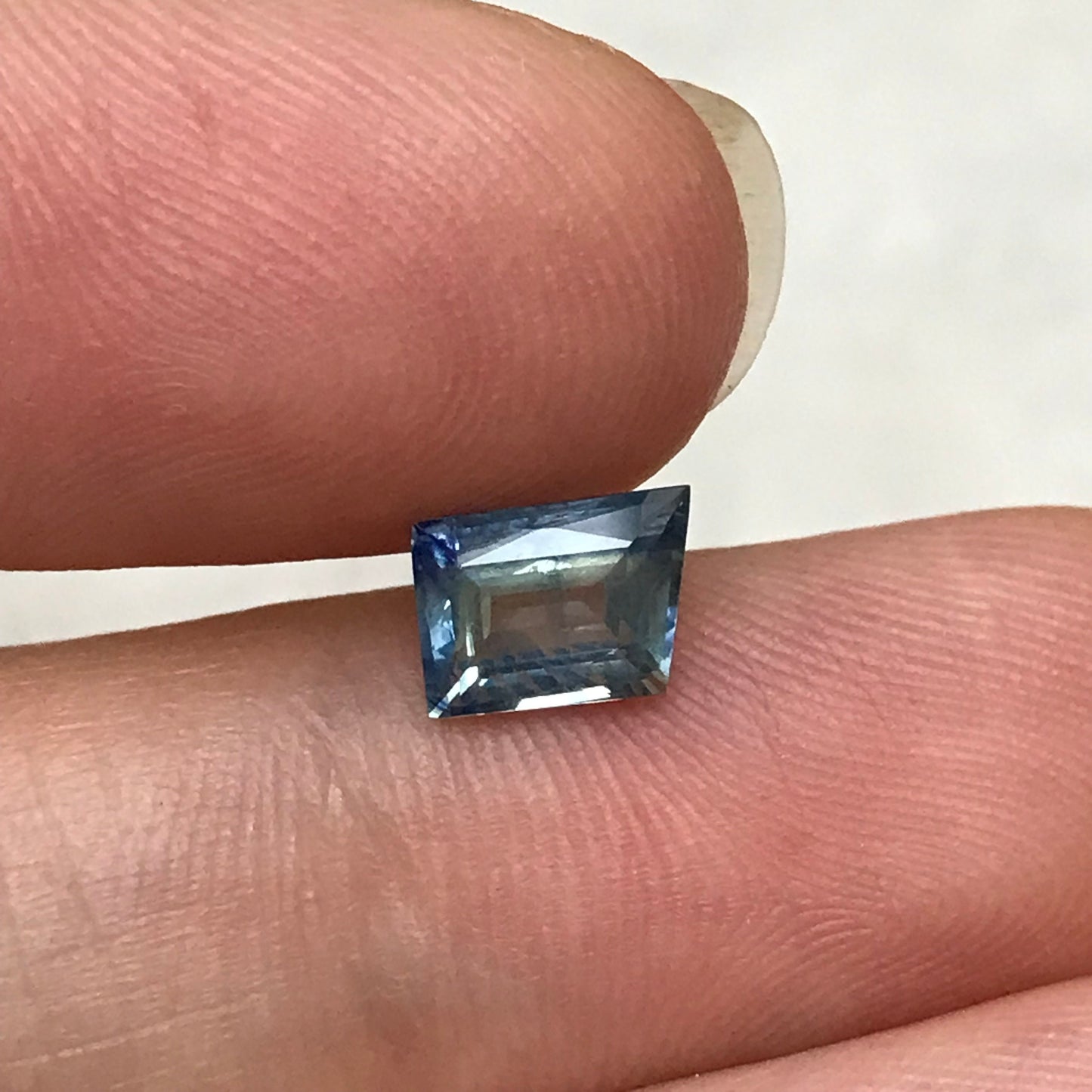 7x5mm Natural Light Blue Whistle Cut Sapphire 1.20 carat Loose Faceted Gemstone Bi-Color Light/Medium Blue Sapphire