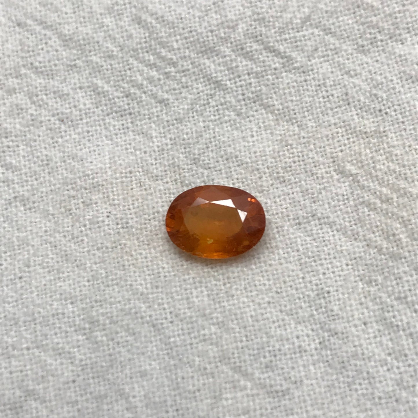 1.31 ct Natural Orange Sapphire 7.8x5.7mm Oval Cut Beryllium Treated Sapphire, Faceted Loose Gem,