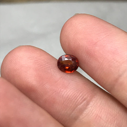 6x5mm Natural Mandarin Spessartite Garnet 0.94 carats, Oval Cut, Orange Red Faceted Garnet