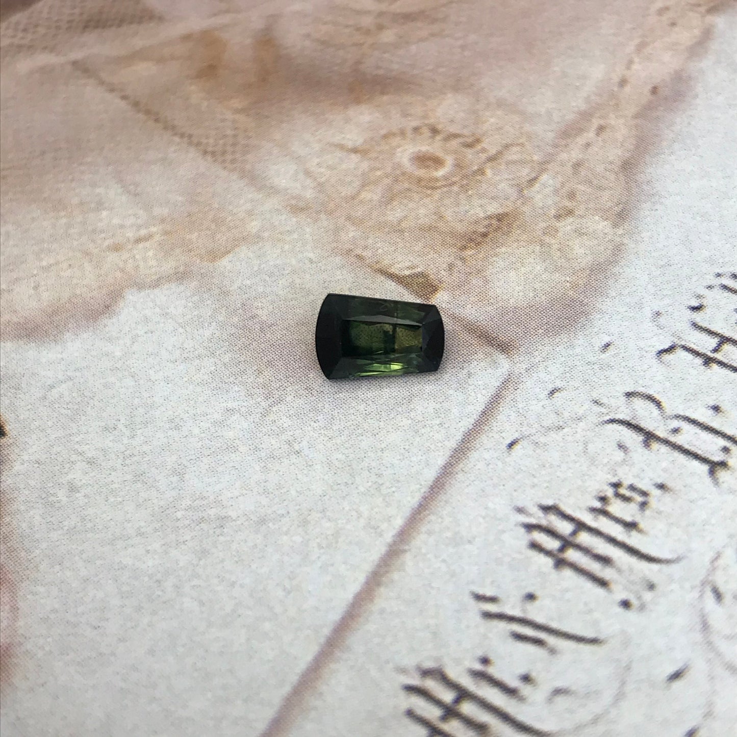 1.34 ct Natural Green Fancy Cut Sapphire 7.6x5mm Trapezoid cut Genuine Loose Unmounted Faceted Gemstone Bluish Green Sapphire